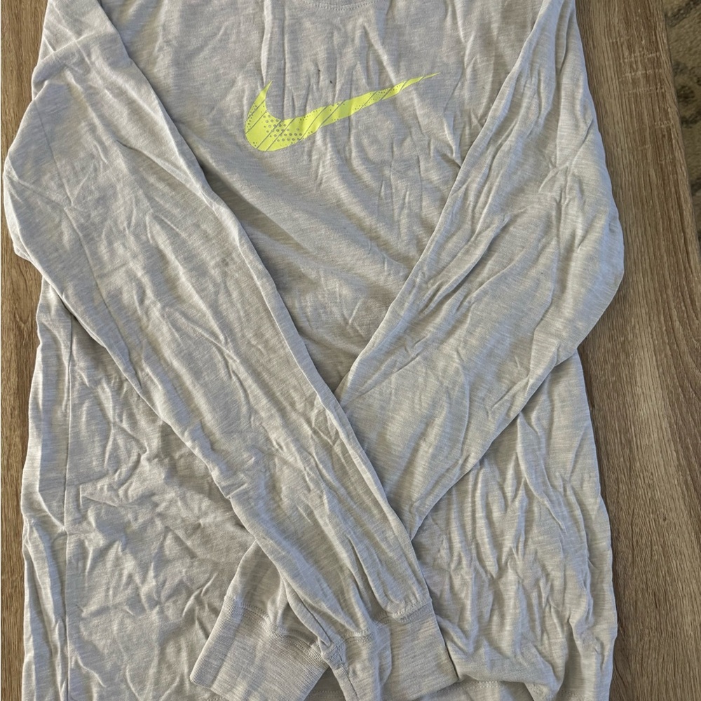 Nike Gray Long Sleeve Shirt